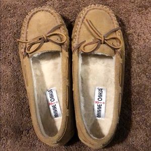 Minnetonka Britt Trapper Slippers - Women’s 7